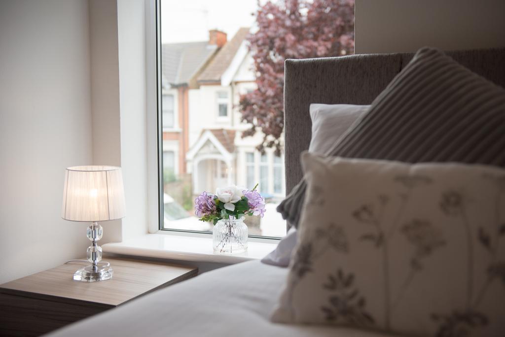 Seventy Eight Apartment เซาเทนด์ ออน ซี ภายนอก รูปภาพ