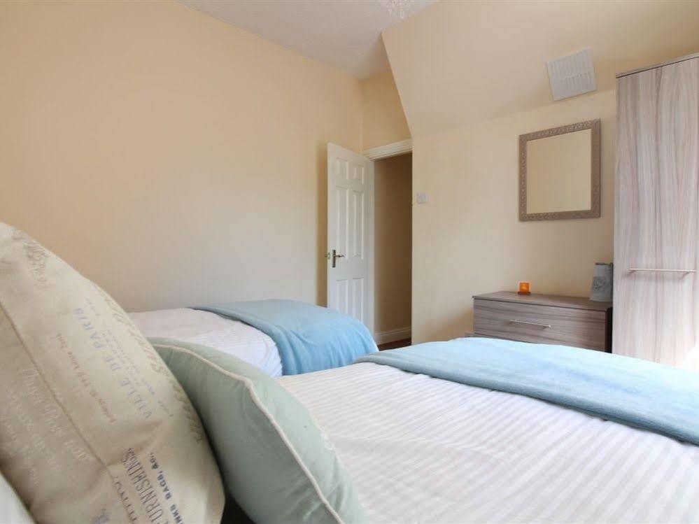 Seventy Eight Apartment เซาเทนด์ ออน ซี ภายนอก รูปภาพ